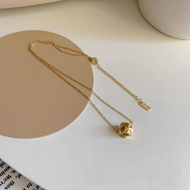 Collar con colgante de cuentas - Cross Pendant Necklace Gold reseña y precio