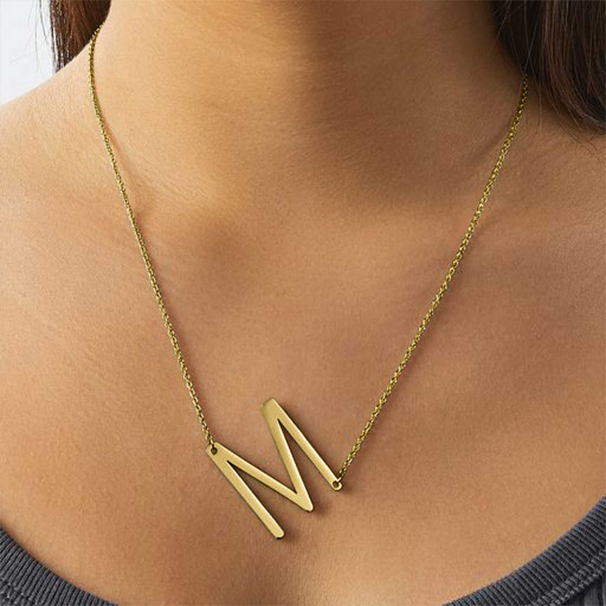 Collar de acero inoxidable per - Initial Letter Necklace 18K Gold reseña y precio