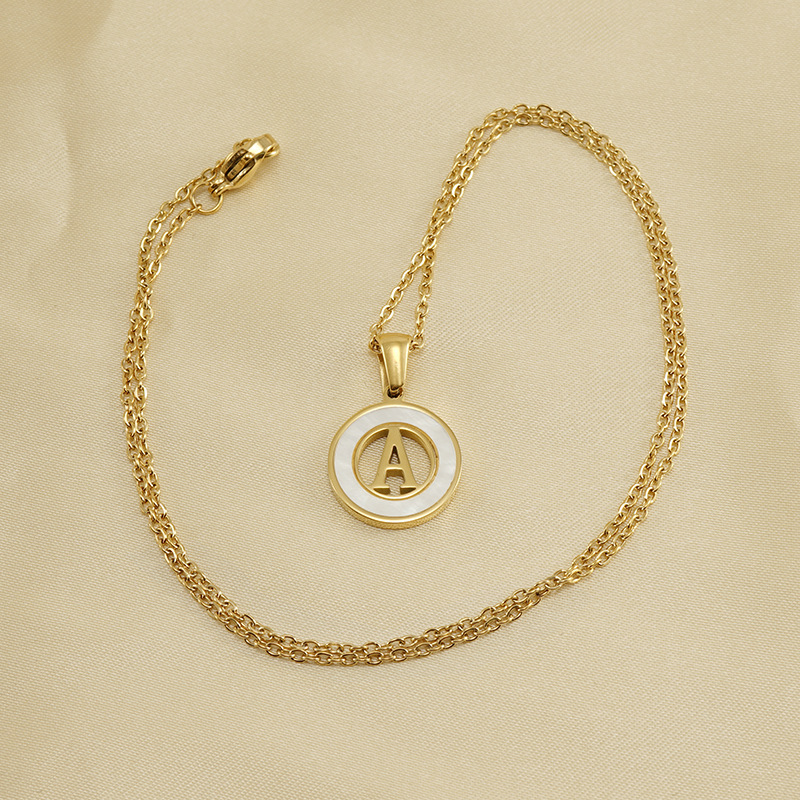 Venta al por mayor de collar c - Initial Letter Necklace 18K Gold reseña y precio