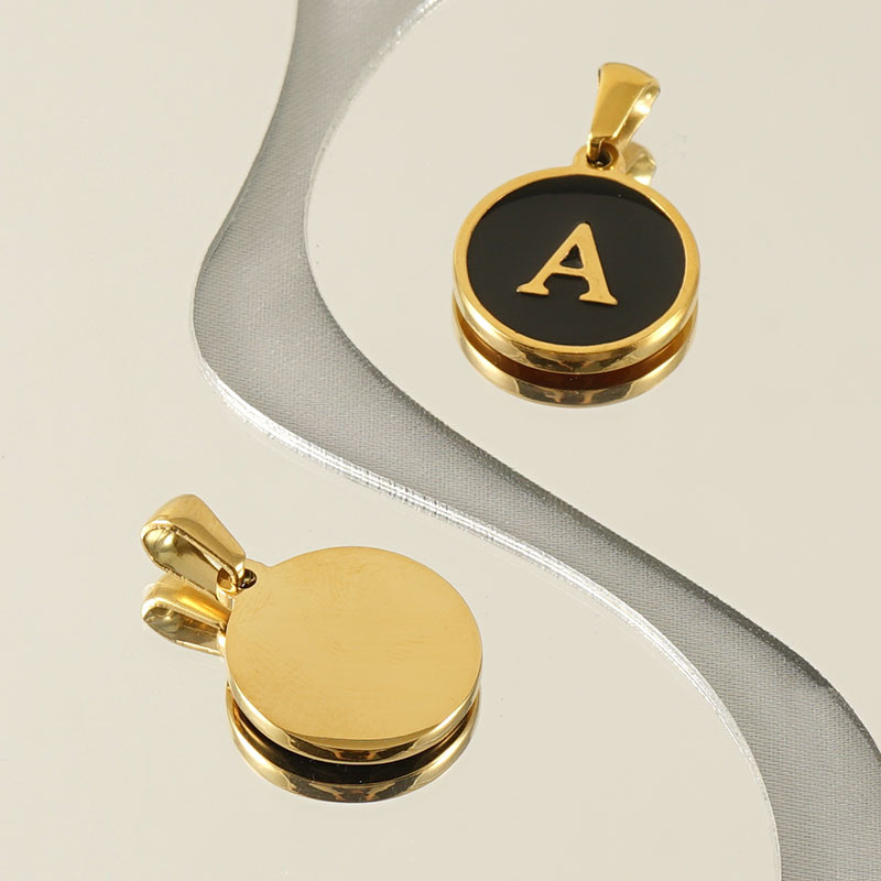 Colgante de acero inoxidable c - Initial Letter Necklace 18K Gold reseña y precio