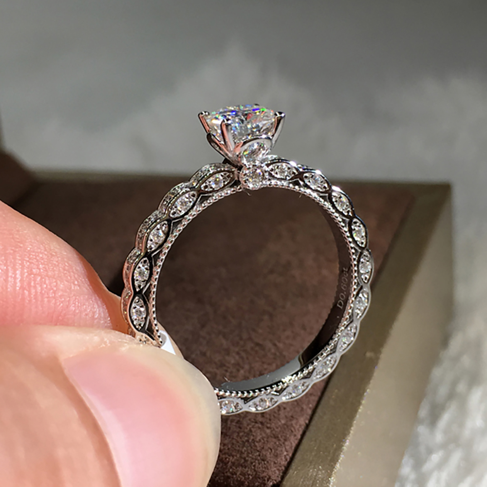 Anillo de compromiso personali - Moissanite Engagement Ring 1 Carat reseña y precio