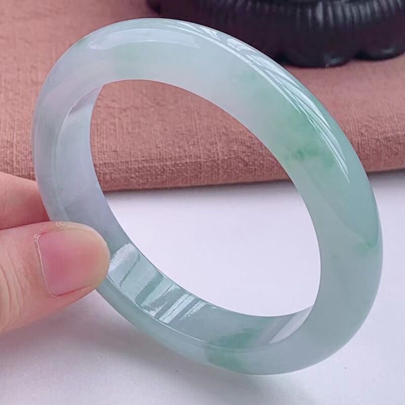 Brazalete de jadeíta de Myanma - Bracelets reseña y precio