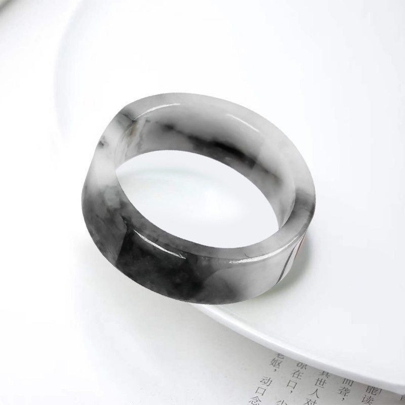Anillos de jade natural de Mya - Rings reseña y precio