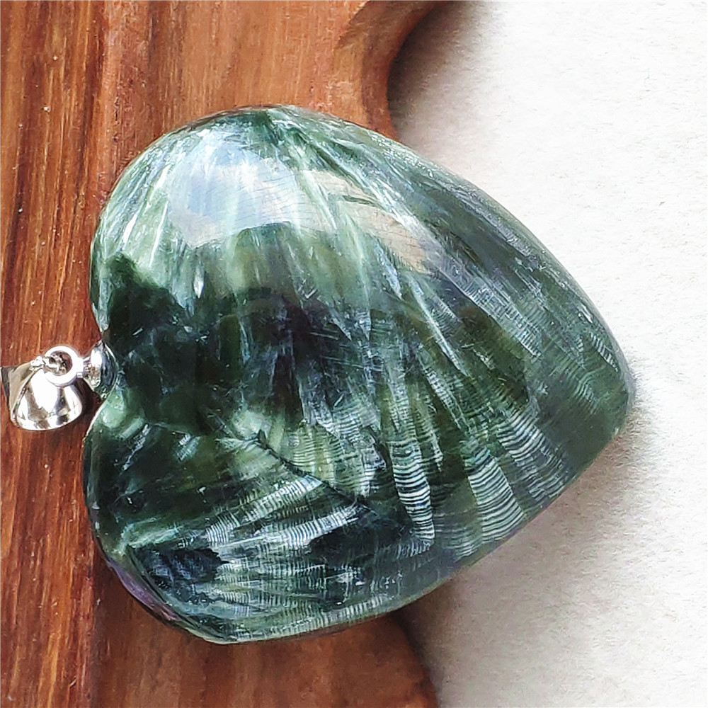 Colgante de Corazón de Serafin - Crystal Pendant Necklace Natural Stone reseña y precio
