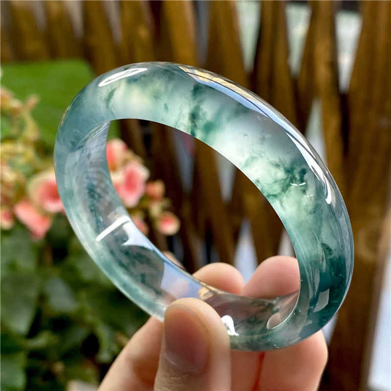Jadeíta tipo hielo con motivos - Bracelets reseña y precio