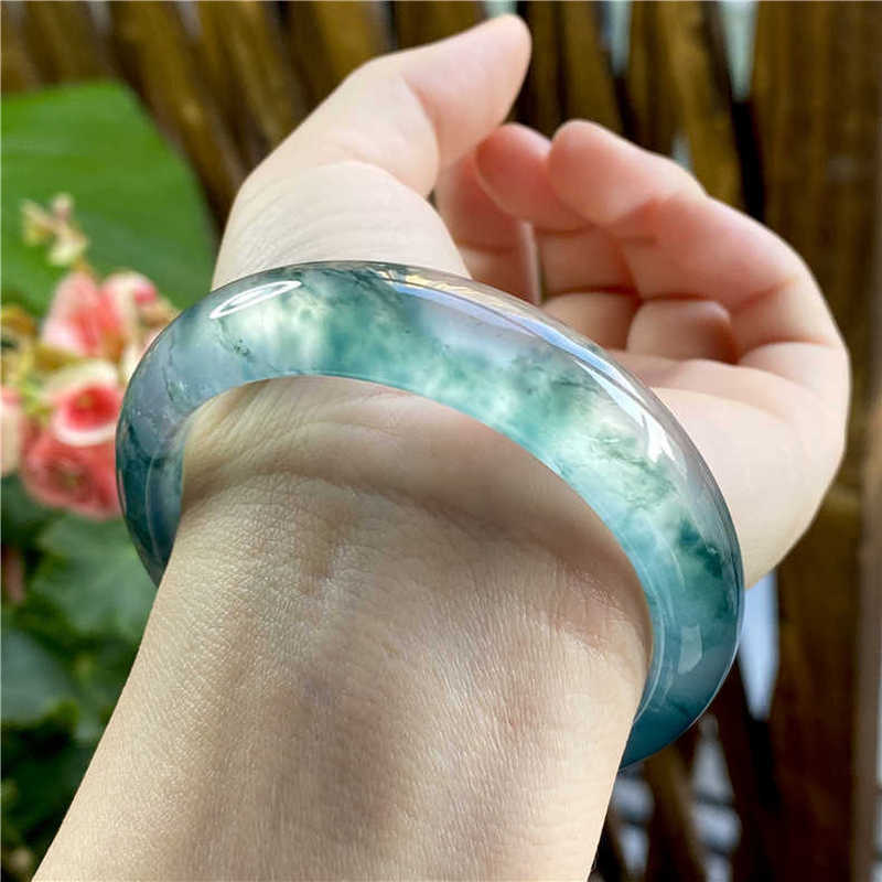 Jadeíta tipo hielo con motivos - Bracelets reseña y precio