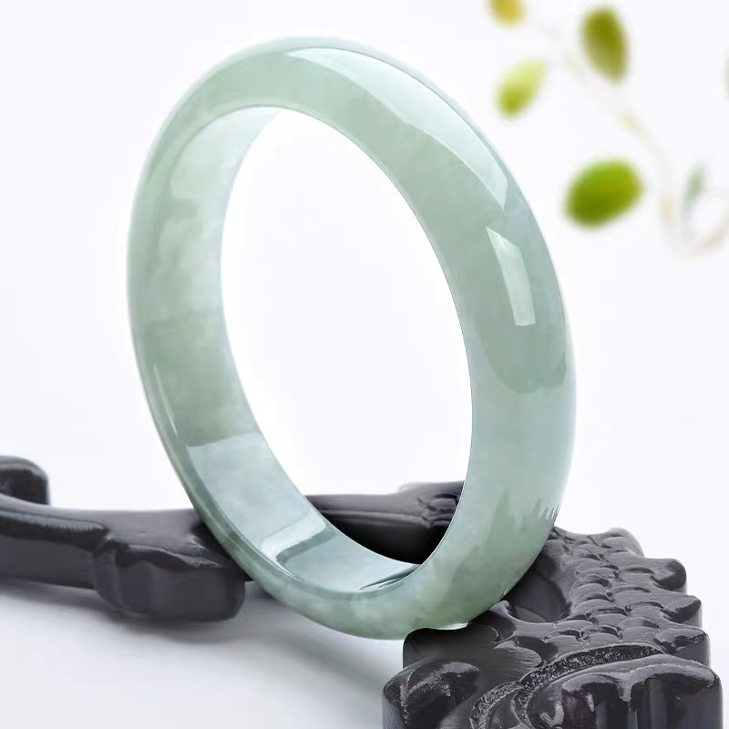 Pulsera de Jade Antigua de Mya - Bracelets reseña y precio