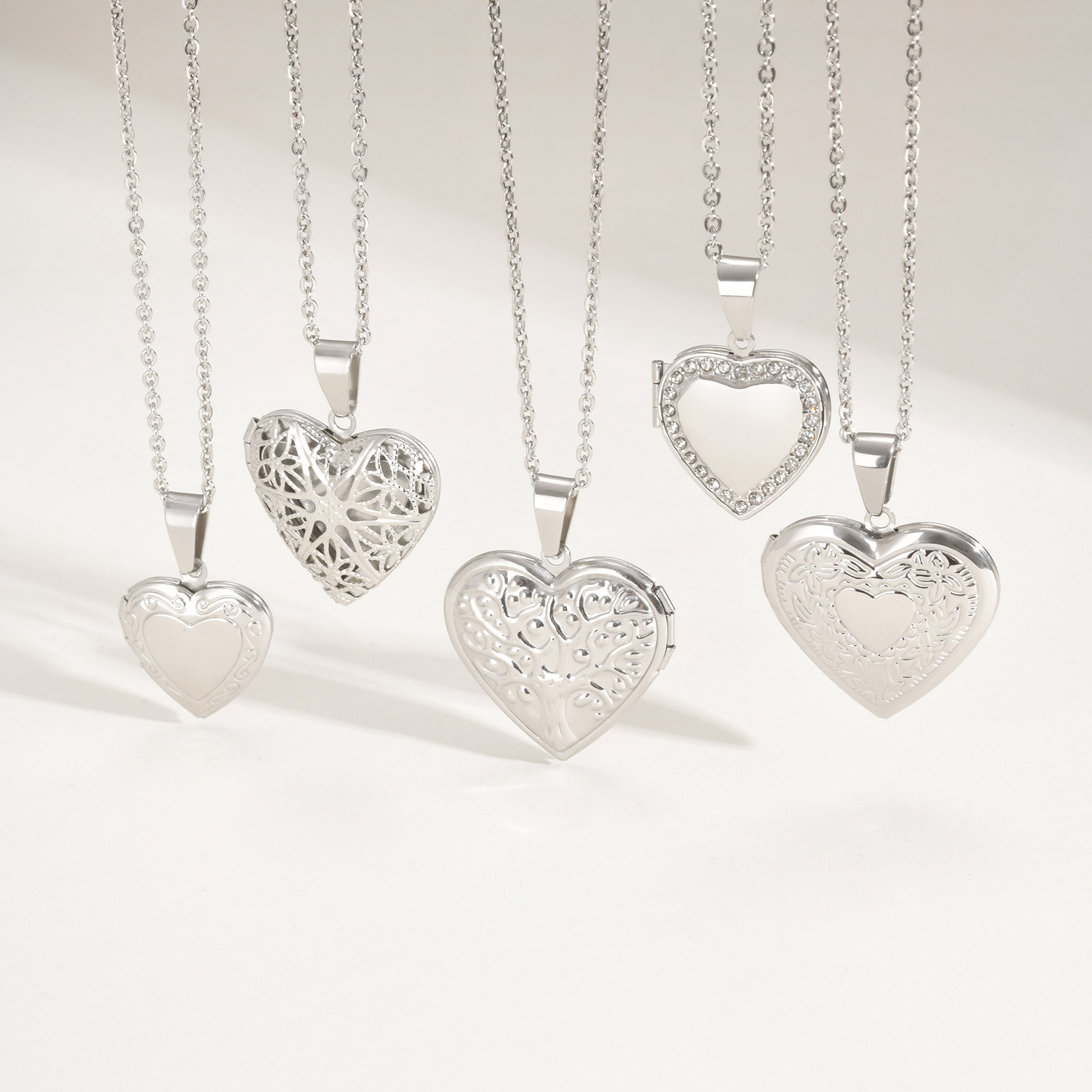 Vnox Never Fade Colgante de me - Heart Locket Necklace Photo reseña y precio