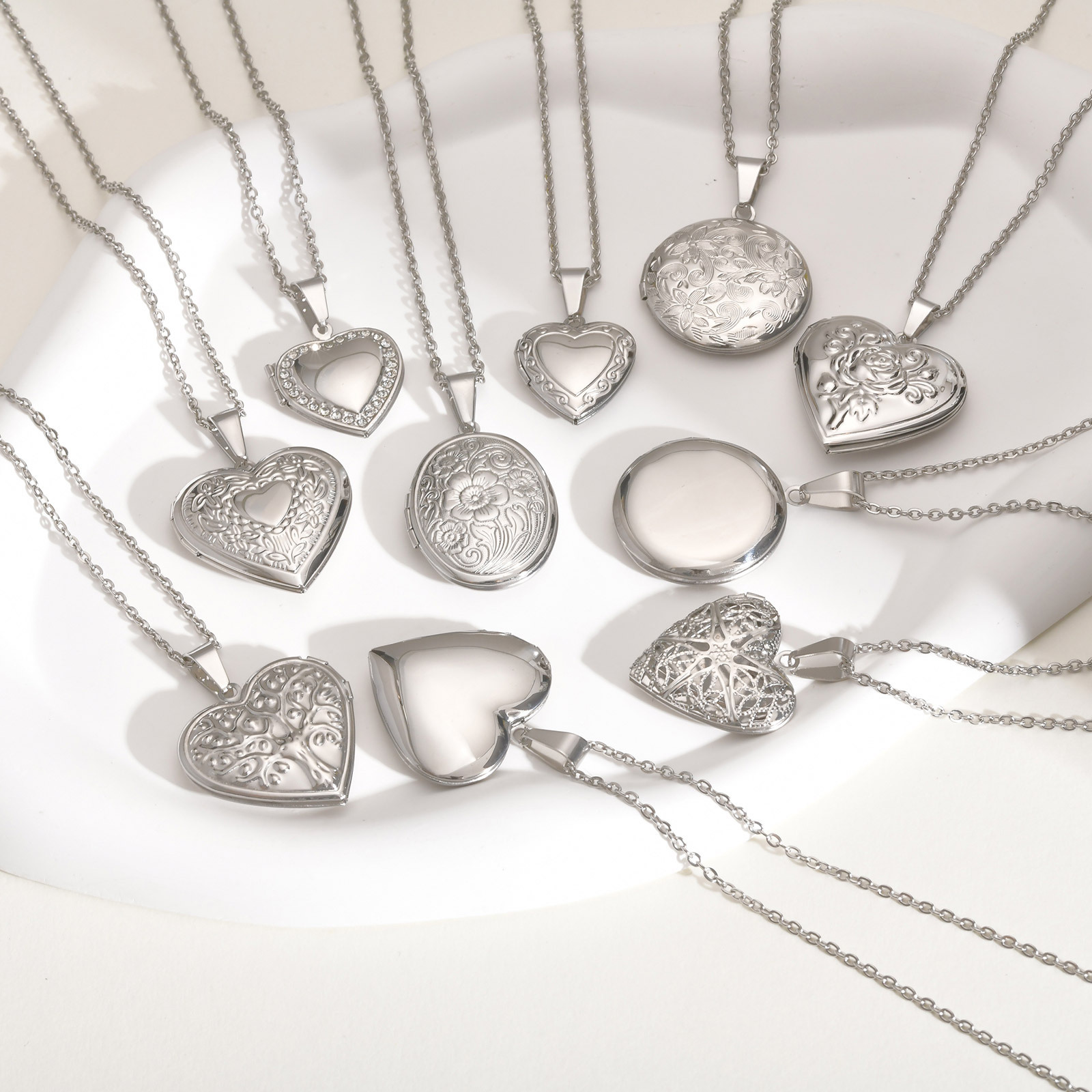Vnox Never Fade Colgante de me - Heart Locket Necklace Photo reseña y precio